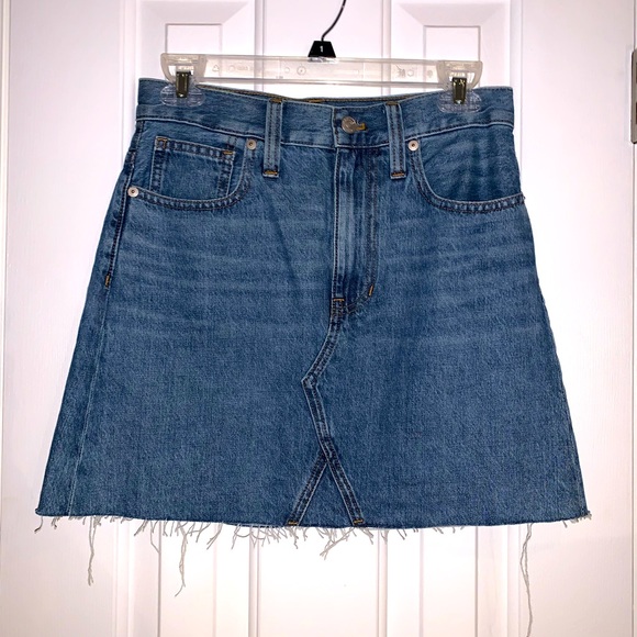 Madewell Dresses & Skirts - Madewell Rigid Denim A-Line Raw edge Skirt size 24